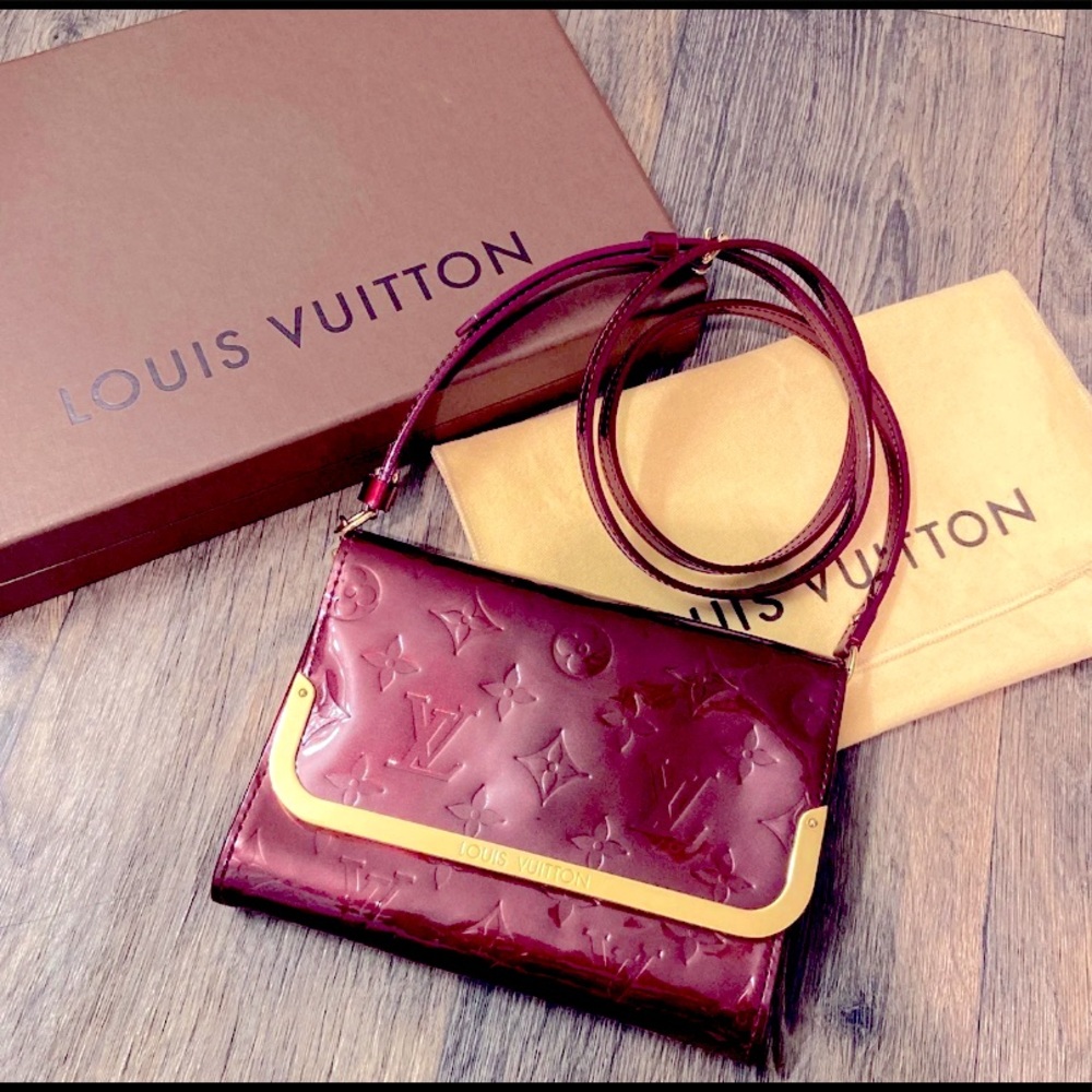 Louis Vuitton Rossmore Vernis Amarante Crossbody